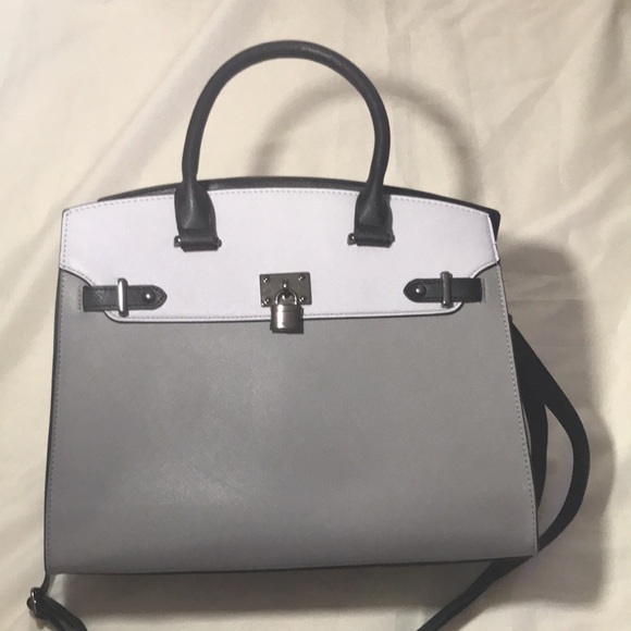 Bag - Picture 3 of 16